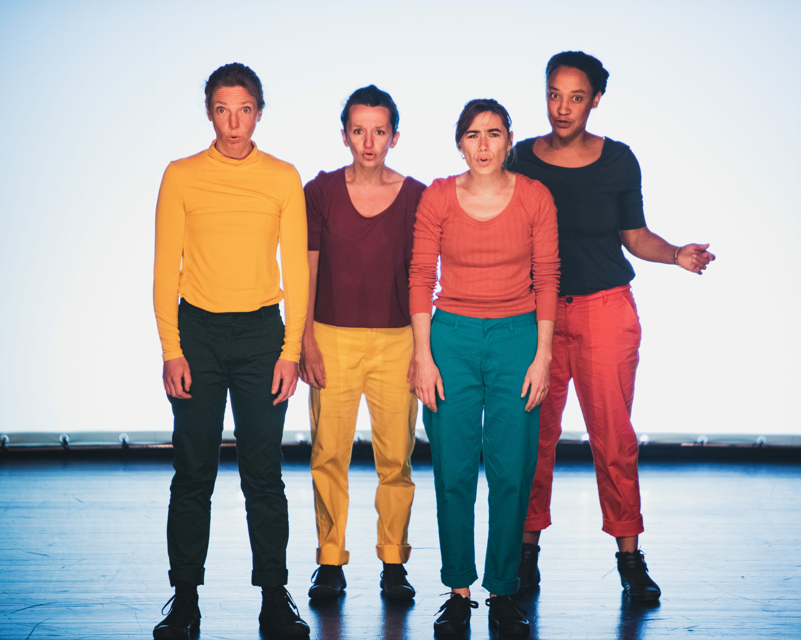 Lire la suite à propos de l’article Compagnie Les Jolies Choses | PETITS POINTS DE VIE